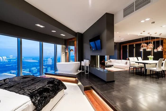 Ile kosztuje apartament w Sky Tower? Ceny, które mogą zaskoczyć