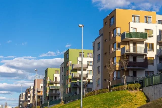 Ile kosztuje metr kwadratowy mieszkania w Łodzi? Ceny, które zaskakują