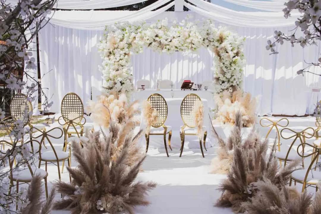 Ile kosztuje wynajem sali? Sprawdź ceny i ukryte koszty wynajmu