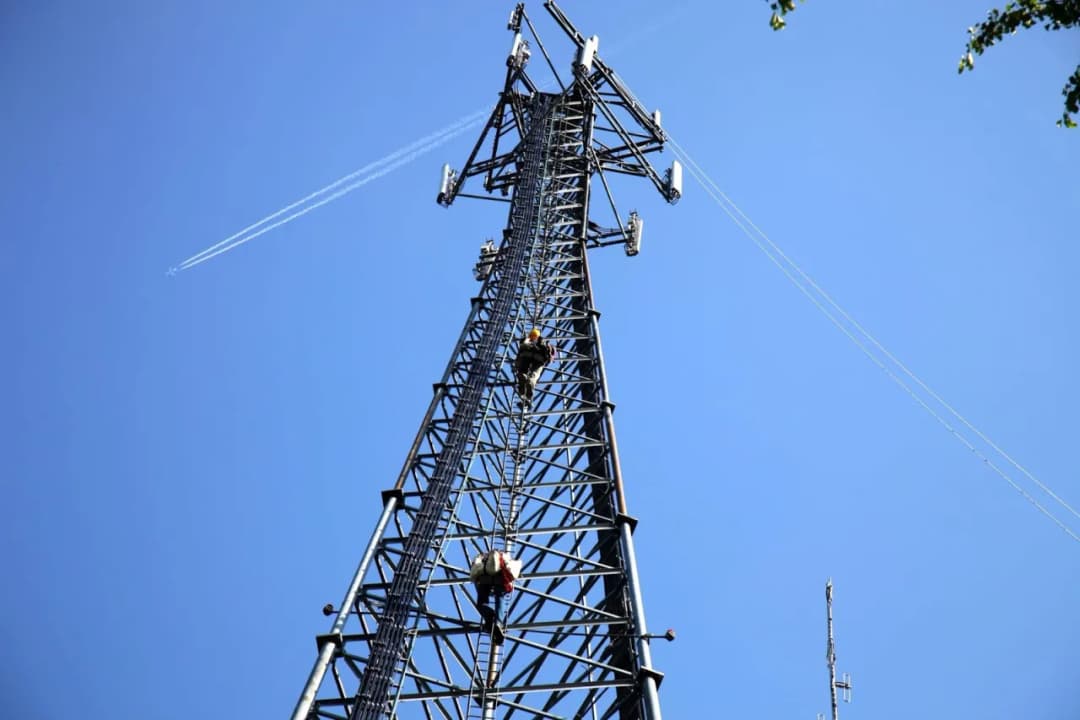 Jaki czynsz za maszt telefonii komórkowej? Odkryj ukryte koszty!